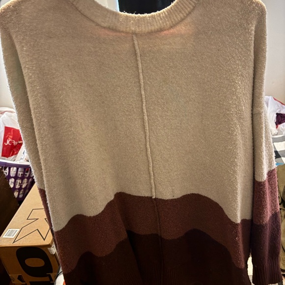 Sweater - Picture 2 of 2